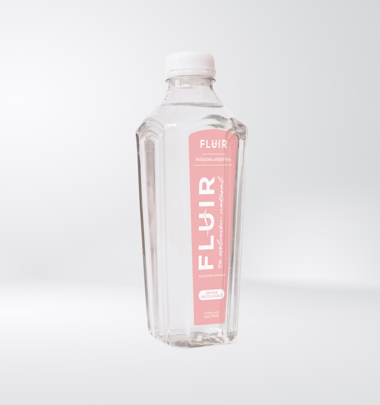 botella fondo gris